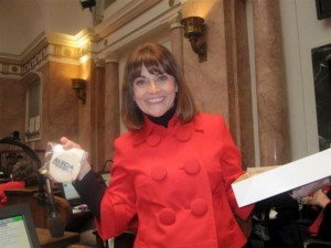 Rep. Alecia Webb-Edgington with her cookie gift for all KFRW members at Legislative Day